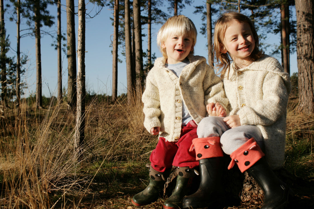 Tutorial | Fox & Bear Fleece Welly Liners | by The Crafty Kitty