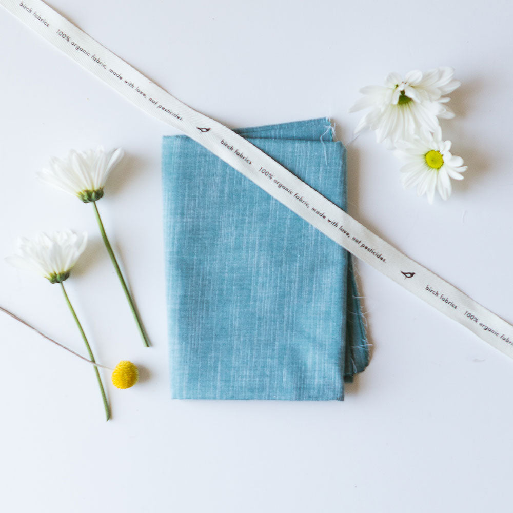 YARN DYED CHAMBRAY in FOREST